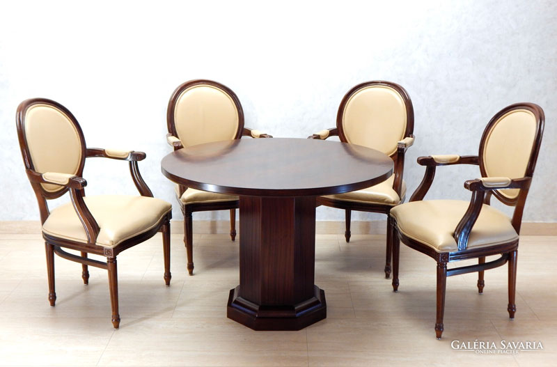 Étkezőasztalok - Tárgyalóasztalok